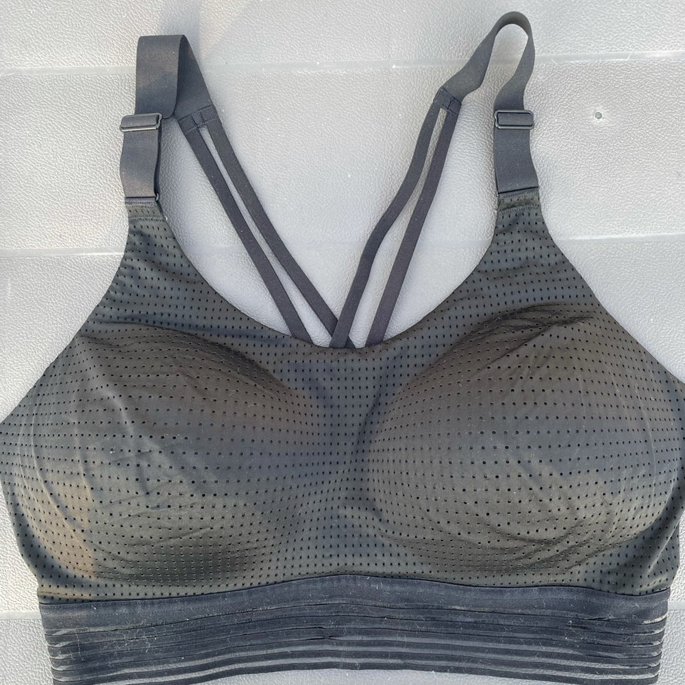Victoria Secret Sports Bra!